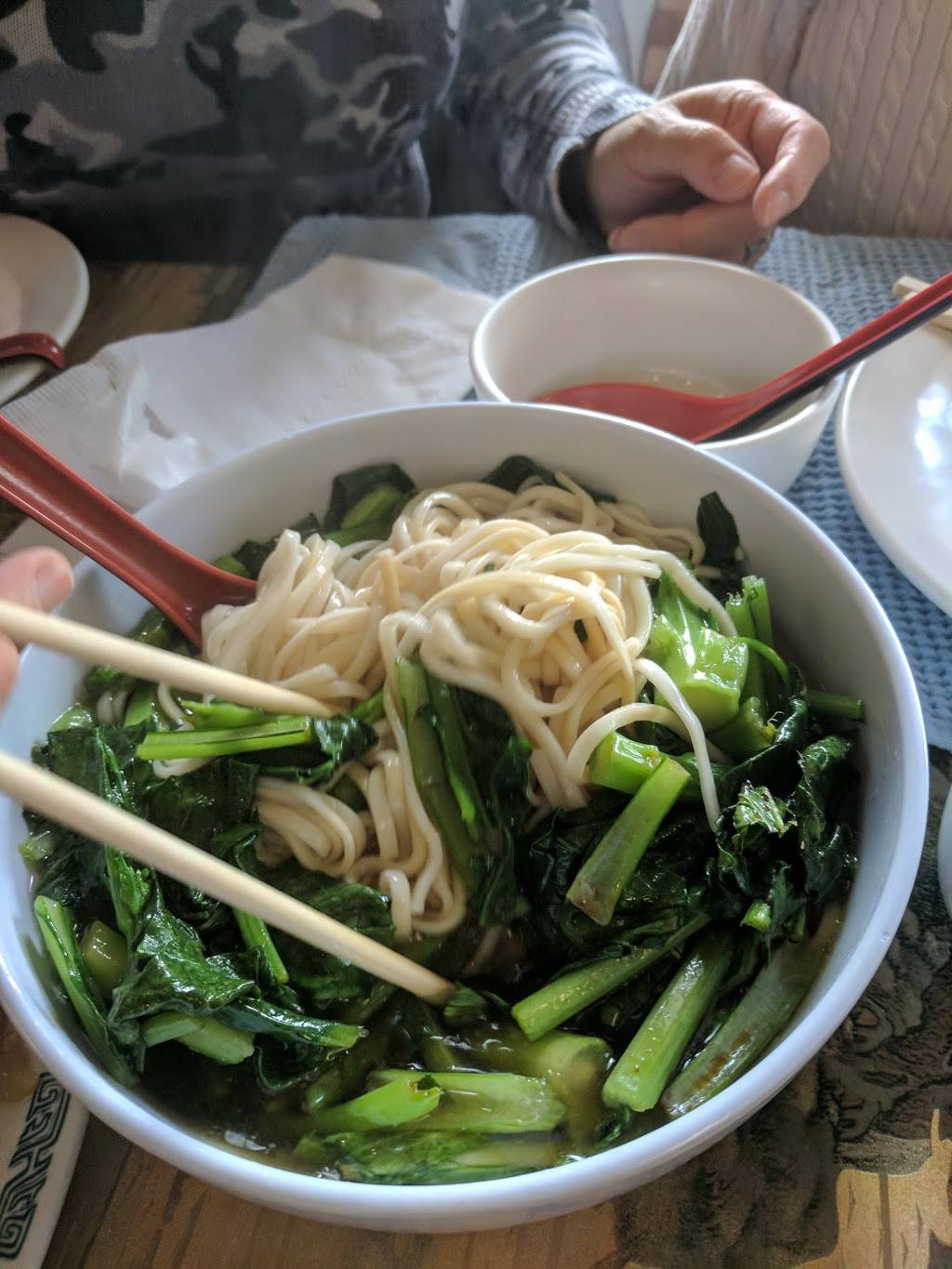 Shanghai Taste | restaurant | 1121 Nelson St, Rockville, MD 20850, USA | 3012790806 OR +1 301-279-0806