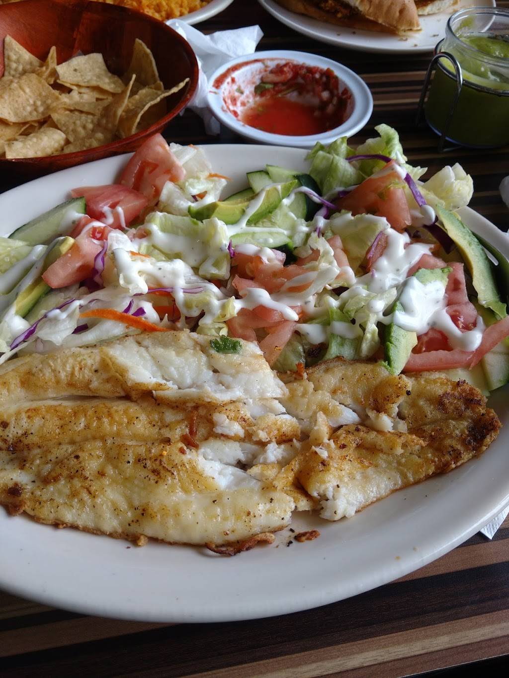 Cielito Lindo | restaurant | 10277 Arlington Ave, Riverside, CA 92503, USA | 9513523214 OR +1 951-352-3214