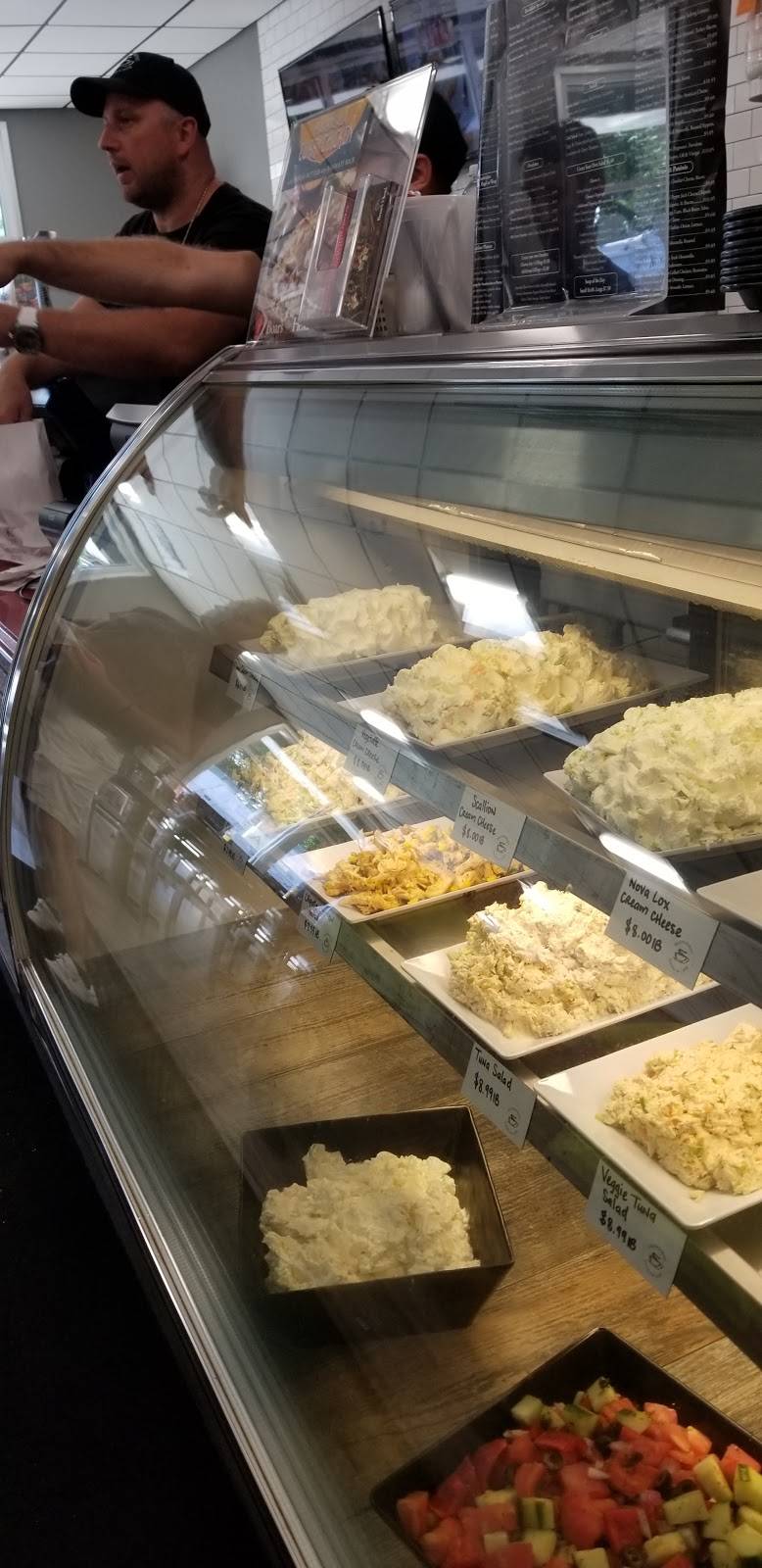 Buongiorno Bagels & Café | bakery | 7010 88th St, Queens, NY 11385, USA | 7188943356 OR +1 718-894-3356