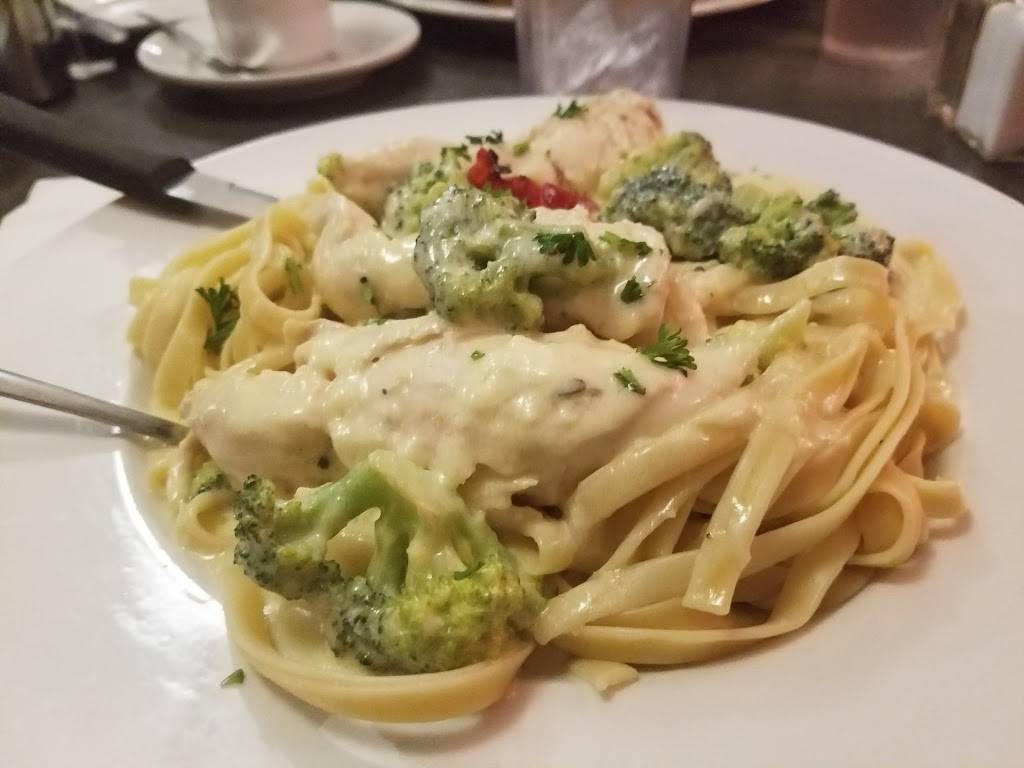 Davidsons Restaurant | restaurant | 3636 Canfield Rd, Canfield, OH 44406, USA | 3307930033 OR +1 330-793-0033