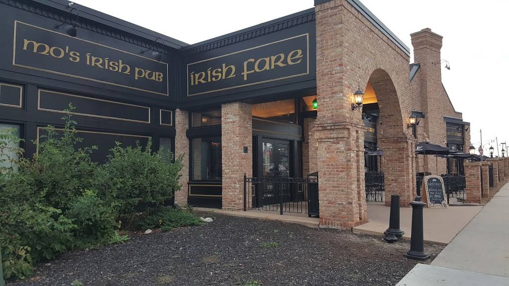 Mos Irish Pub Wauwatosa | restaurant | 10842 W Bluemound Rd, Wauwatosa, WI 53226, USA | 4147749782 OR +1 414-774-9782