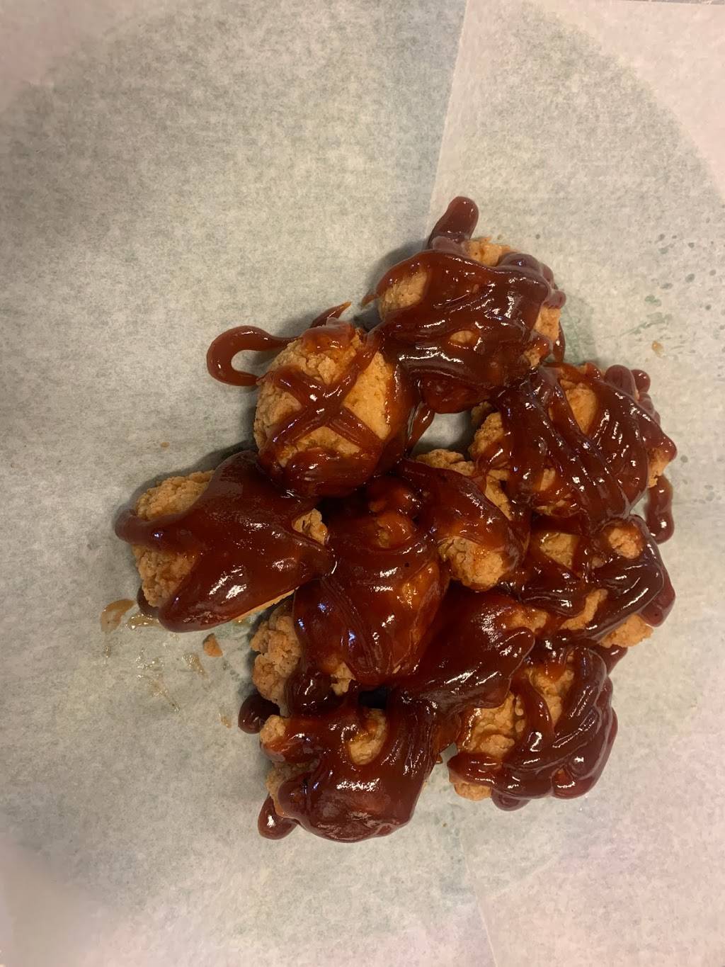 Famous Pizza & Wings | restaurant | 12748 FL-535, Orlando, FL 32821, USA | 4072394000 OR +1 407-239-4000