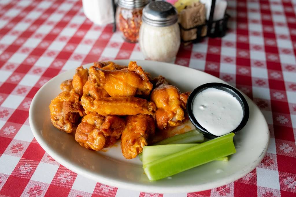 Boardwalk Pizza | restaurant | 5419 Lake Howell Rd, Winter Park, FL 32792, USA | 4076716880 OR +1 407-671-6880