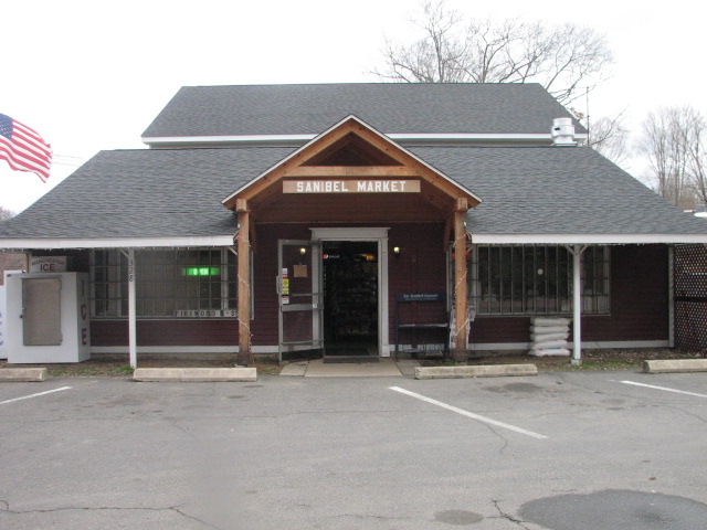 Sanibel Market | restaurant | 328 Town St, East Haddam, CT 06423, USA | 8608739083 OR +1 860-873-9083