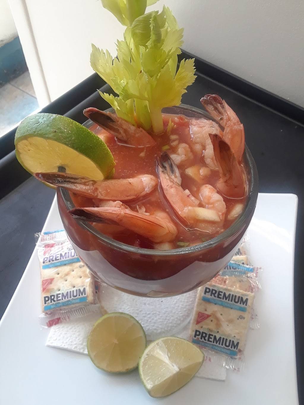 Cojutepeque Restaurant | restaurant | 2610 W 3rd St, Los Angeles, CA 90057, USA | 2133825163 OR +1 213-382-5163