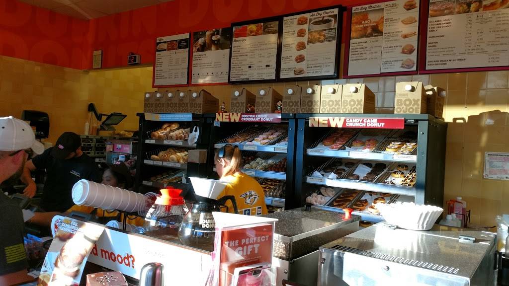 Dunkin | bakery | 7201 Hwy 70 S, Nashville, TN 37221, USA | 6156625652 OR +1 615-662-5652
