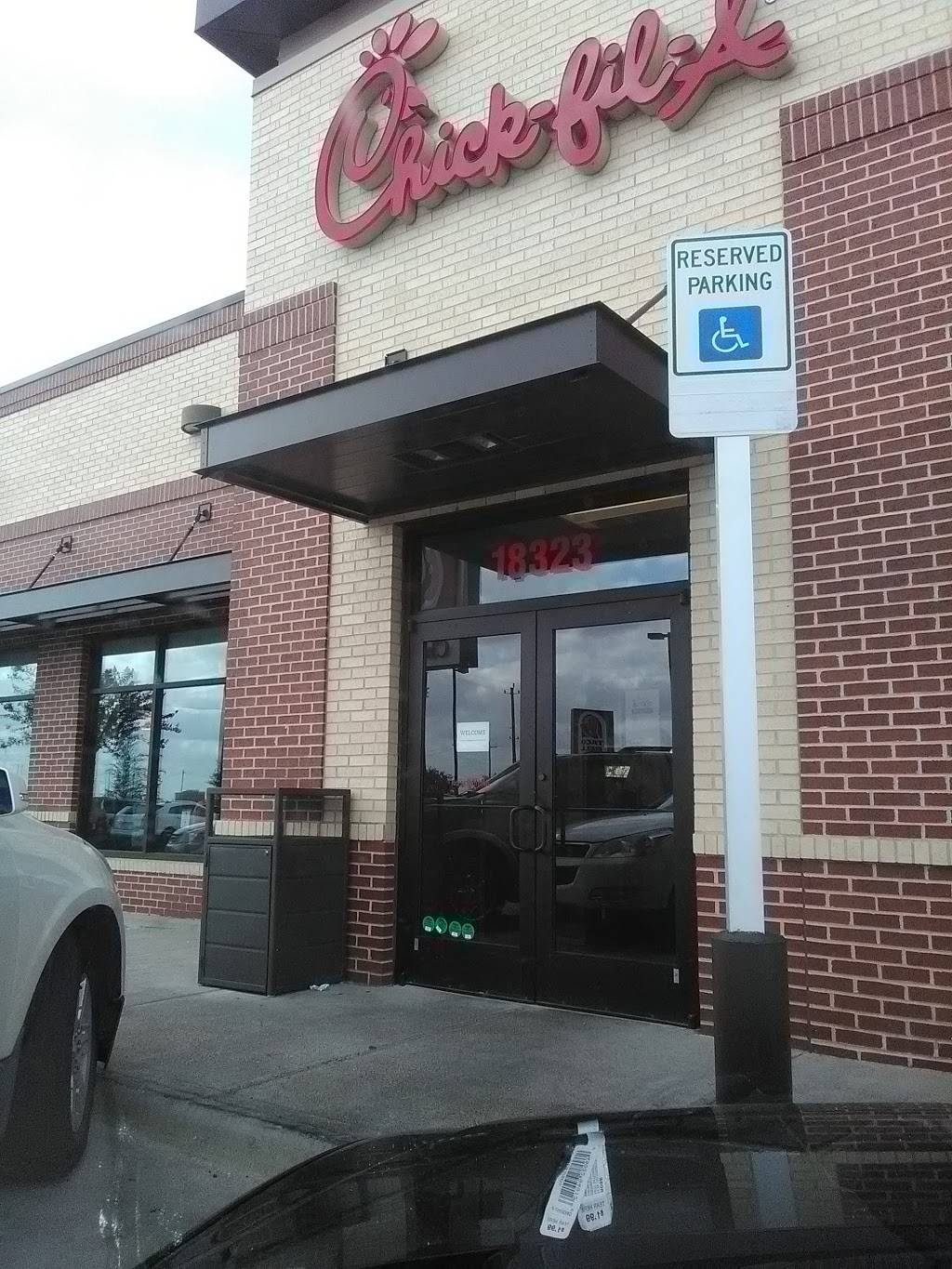 Chick-fil-A | restaurant | 18323 Gulf Fwy, Webster, TX 77598, USA | 2814881112 OR +1 281-488-1112