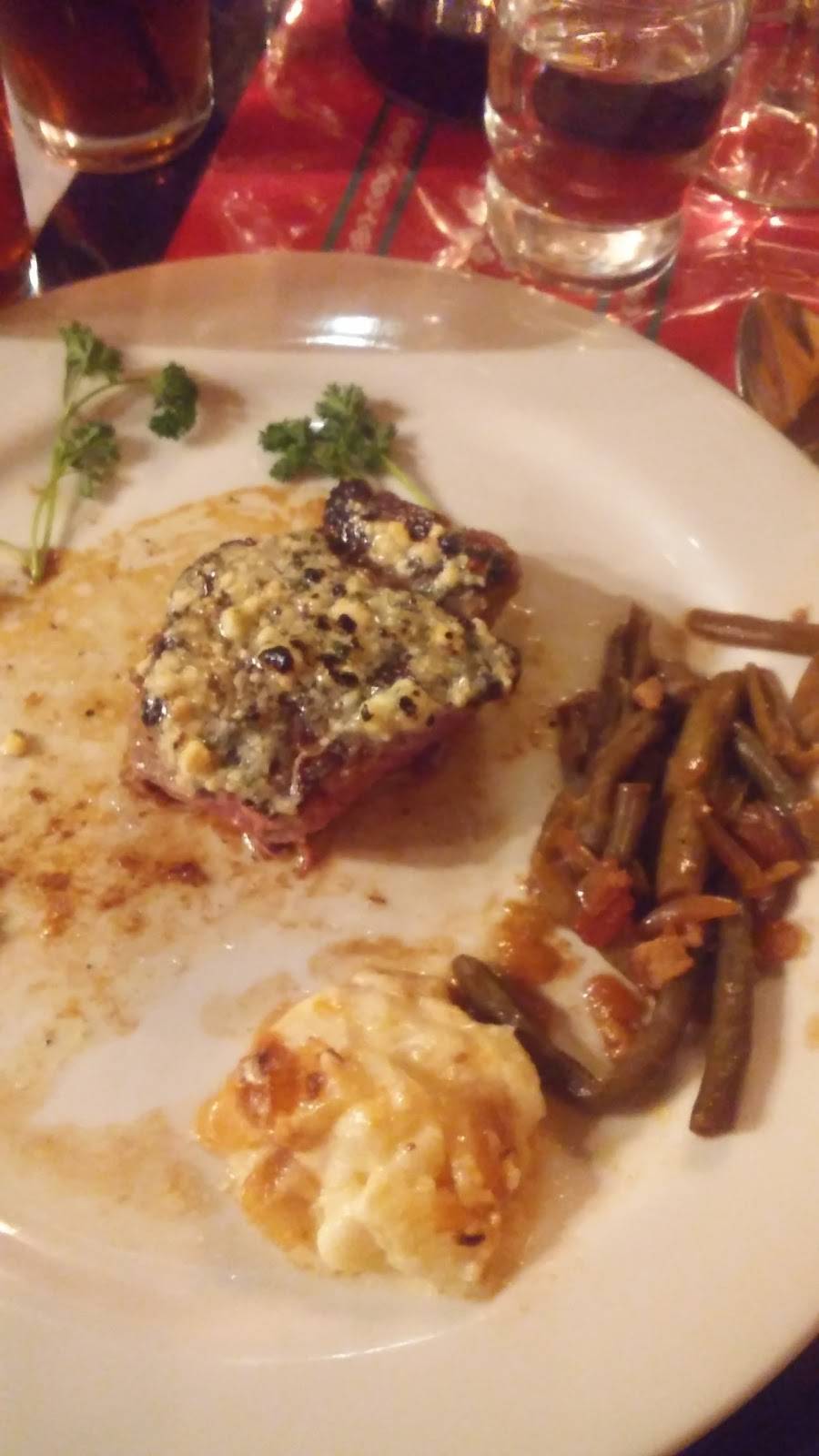 Carson Valley Country Club | restaurant | 1029 Riverview Dr, Gardnerville, NV 89460, USA | 7752653715 OR +1 775-265-3715