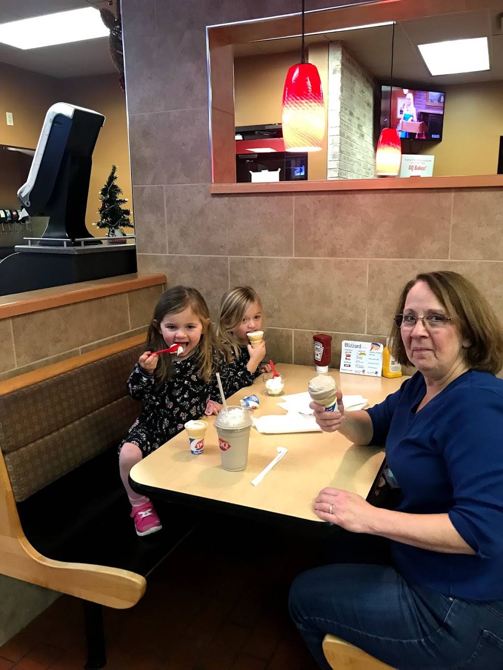 Dairy Queen Grill & Chill | restaurant | 1233 Pine Lake Rd, La Porte, IN 46350, USA | 2193250400 OR +1 219-325-0400