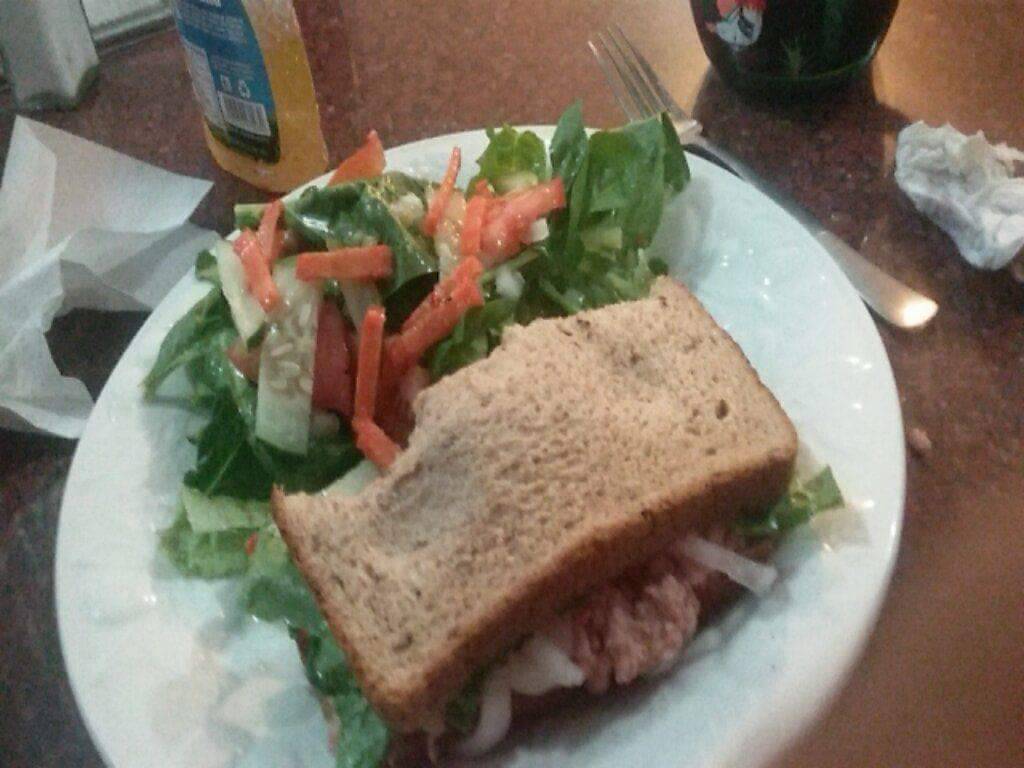 Burgers Y Mas | restaurant | 22185, Cruz del Sur 82, Sanchez Taboada Produtsa, 22185 Tijuana, B.C., Mexico | 9036208 OR +52 9036208