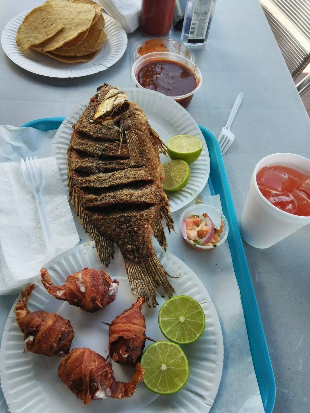 El Siete Mares Montebello | restaurant | 6307 Whittier Blvd, Los Angeles, CA 90022, USA | 3237212741 OR +1 323-721-2741