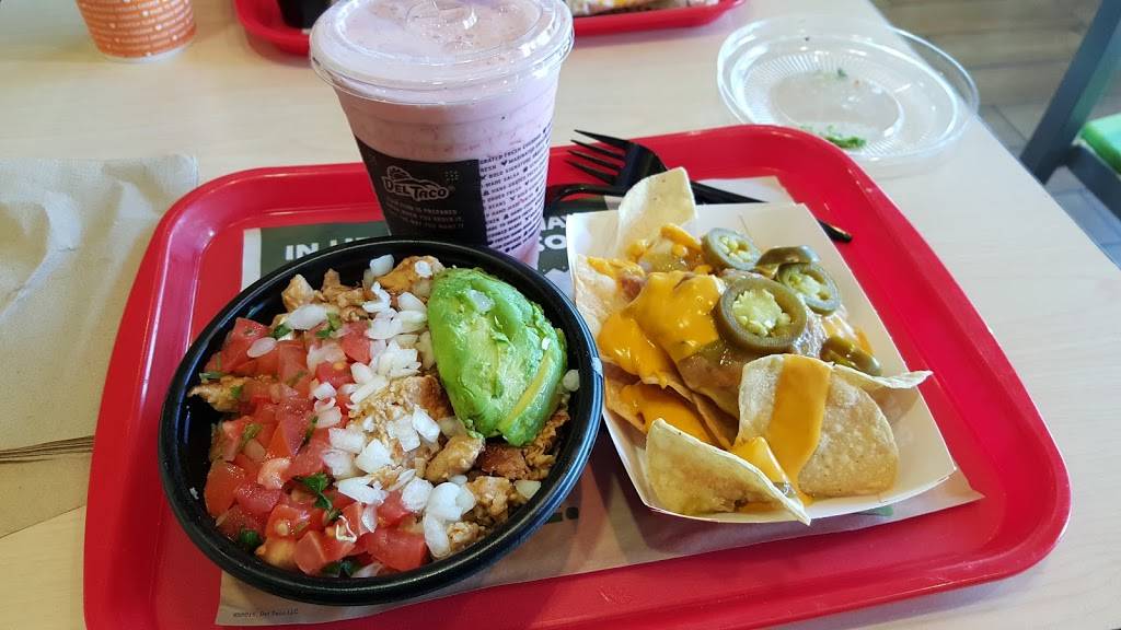 Del Taco | meal takeaway | 11066 CA-2, Los Angeles, CA 90025, USA | 3104816826 OR +1 310-481-6826