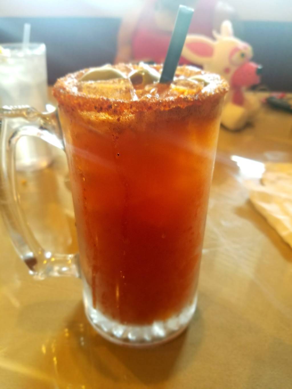 Burrito King | restaurant | 319 N Gateway Dr, Madera, CA 93637, USA | 5596747596 OR +1 559-674-7596