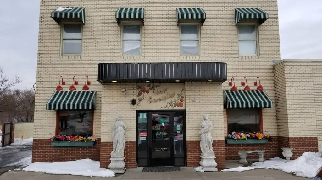 Buca di Beppo Italian Restaurant | restaurant | 7711 Mitchell Rd, Eden Prairie, MN 55344, USA | 9529349463 OR +1 952-934-9463