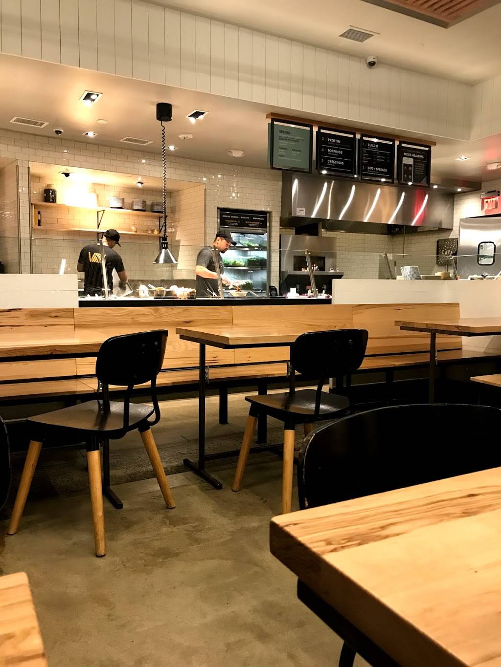 CAVA | restaurant | 5965 Kingstowne Towne Center, Suite 100, Alexandria, VA 22315, USA | 7039726191 OR +1 703-972-6191