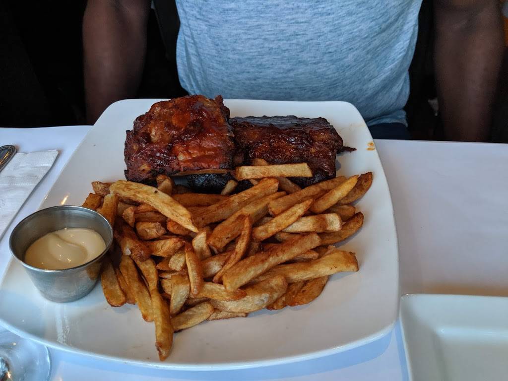 Restaurant LAcadémie | restaurant | 7275 Boulevard des Galeries dAnjou, Anjou, QC H1M 2W2, Canada | 5147988222 OR +1 514-798-8222