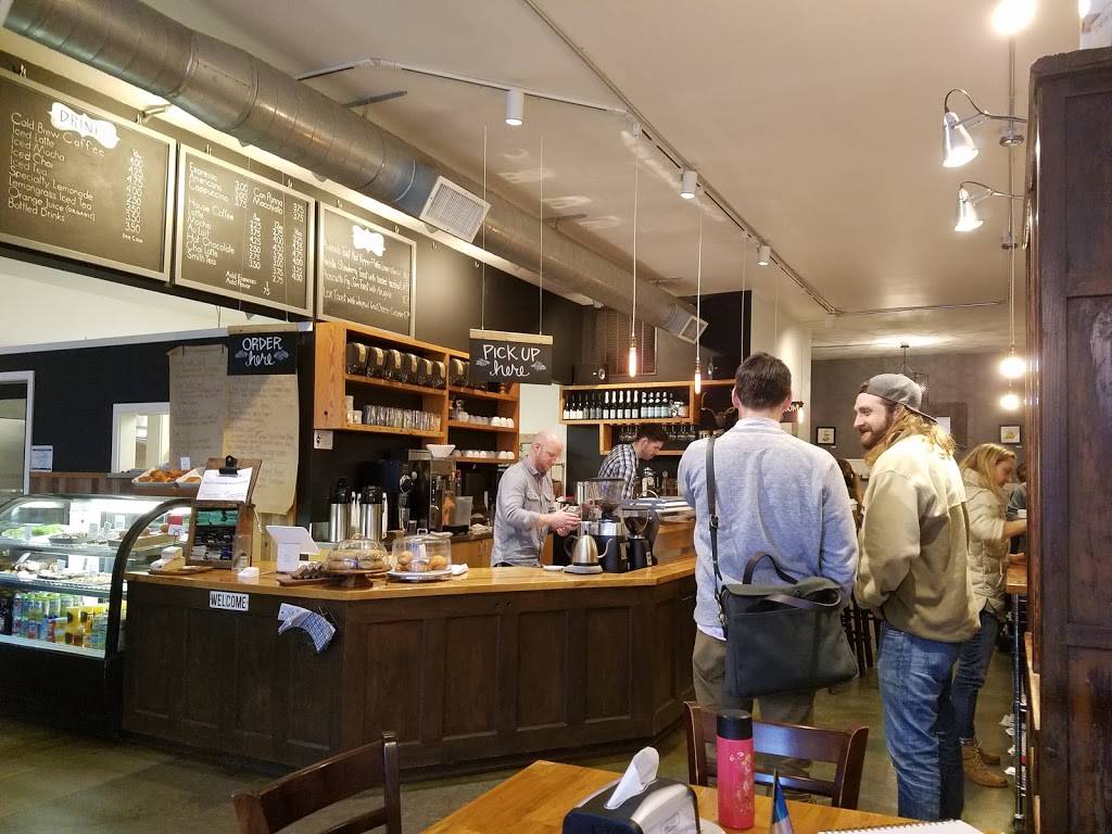 JoLa Cafe | cafe | 5915 SW Corbett Ave, Portland, OR 97239, USA | 5032441812 OR +1 503-244-1812