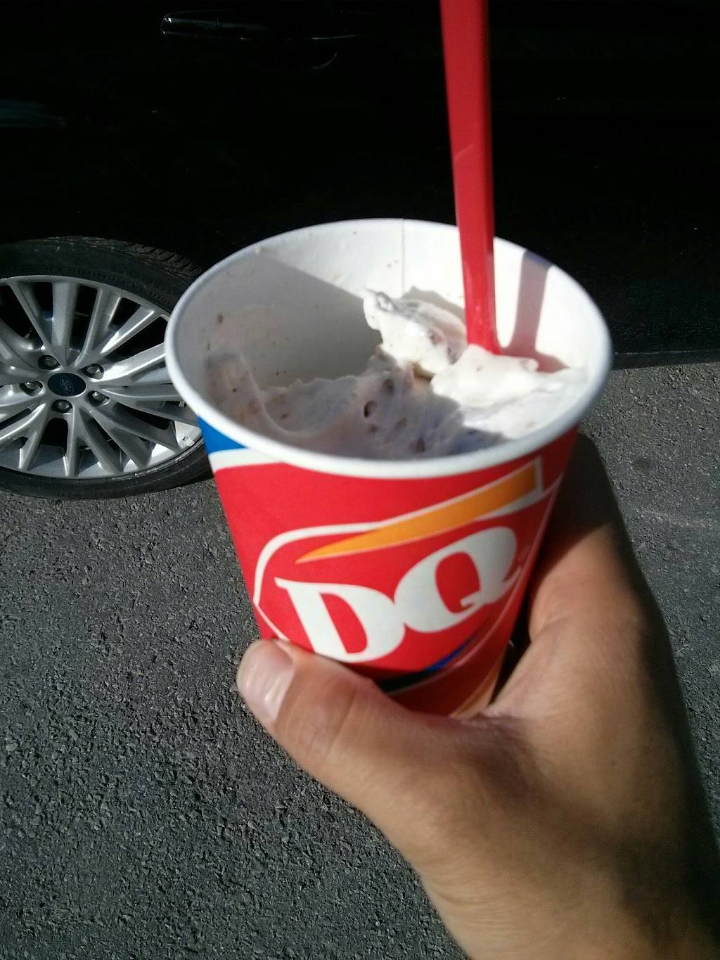 Dairy Queen Grill & Chill | restaurant | 176 Lindsay St S, Lindsay, ON K9V 2N1, Canada | 7053249911 OR +1 705-324-9911