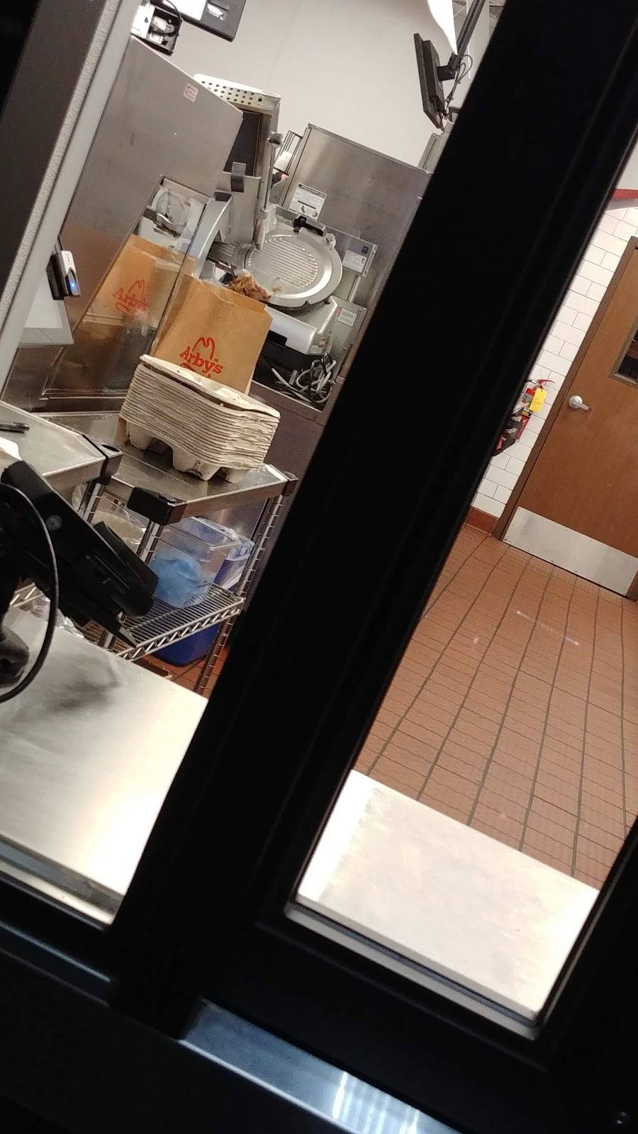 Arbys | restaurant | 66 Poplar Springs Rd, Ringgold, GA 30736, USA | 7069372729 OR +1 706-937-2729