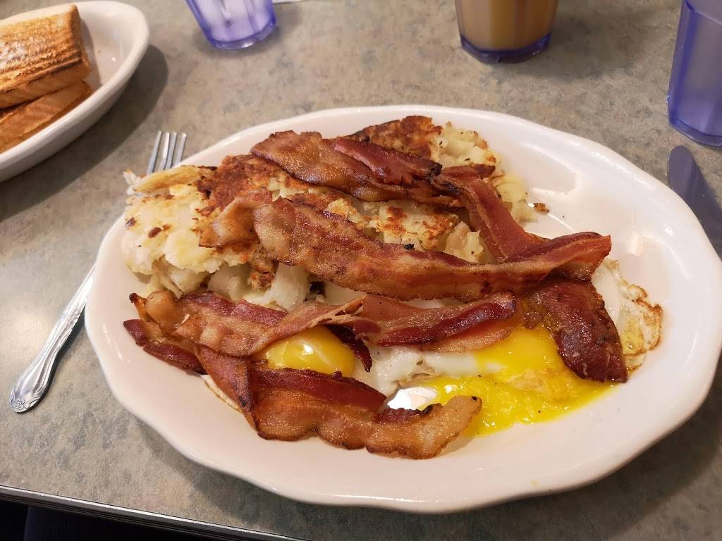 Court Square Diner | restaurant | 45-30 23rd St, Long Island City, NY 11101, USA | 7183921222 OR +1 718-392-1222