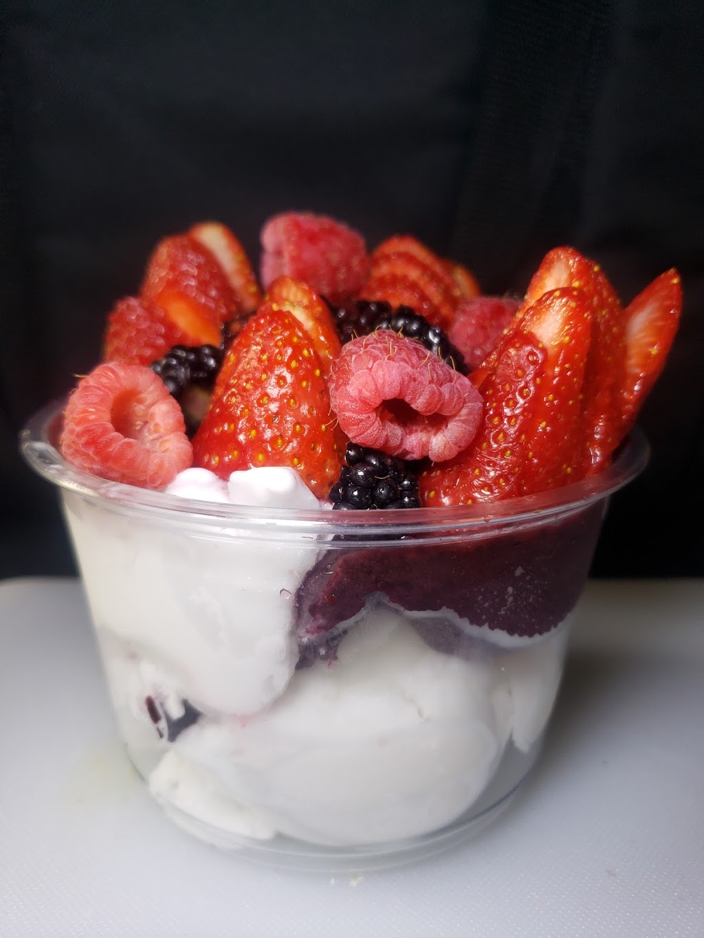 FRESH Bowls | restaurant | 7050 Quakertown Ave, Winnetka, CA 91306, USA | 6192788127 OR +1 619-278-8127