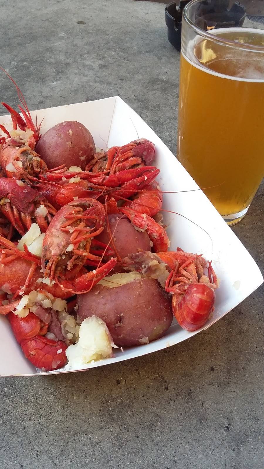 Knomad Bar | restaurant | 1213 Corona Dr, Austin, TX 78723, USA | 5126284288 OR +1 512-628-4288