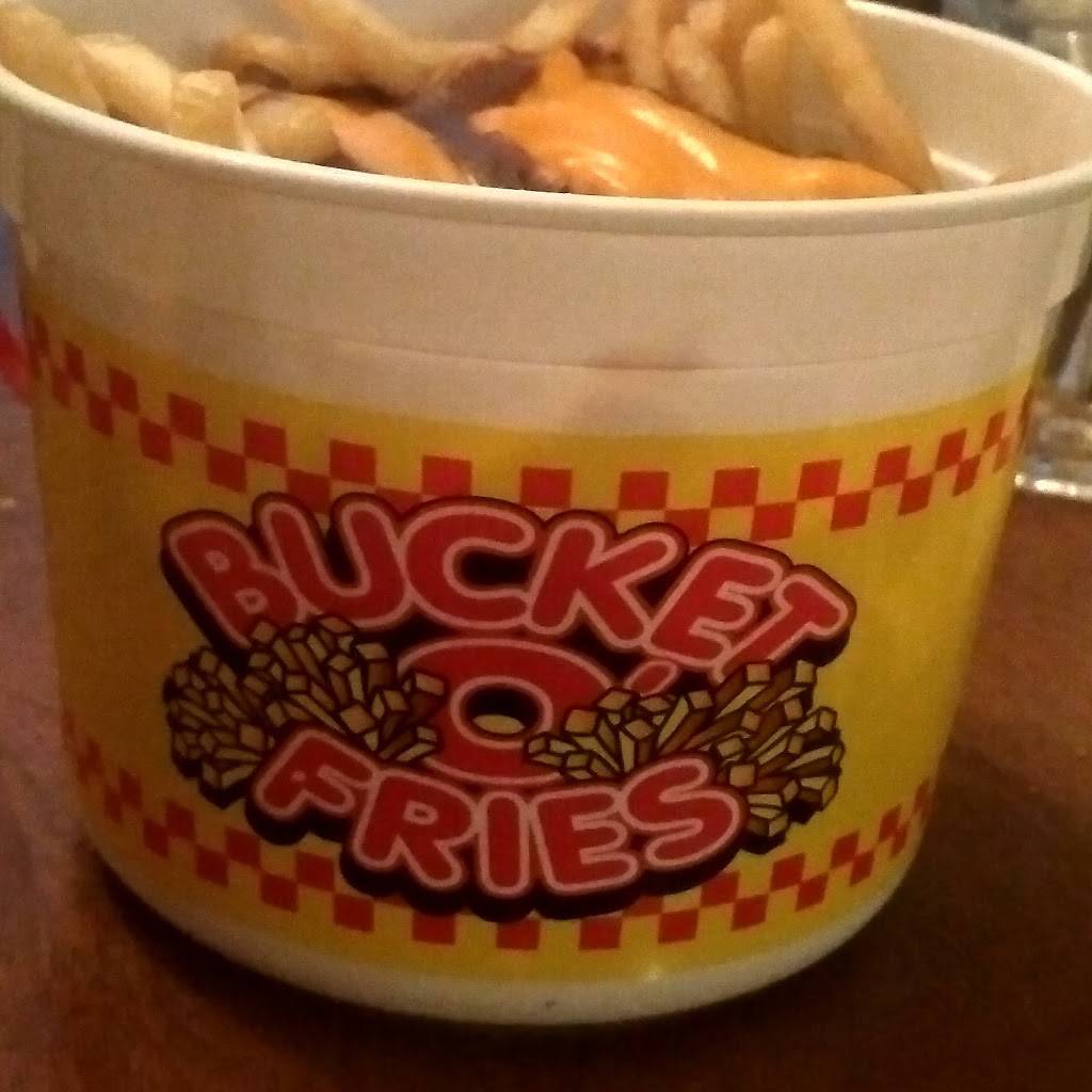 Fast Eddies | restaurant | 748 Wharncliffe Rd S #102, London, ON N6J 2N4, Canada | 5196863467 OR +1 519-686-3467