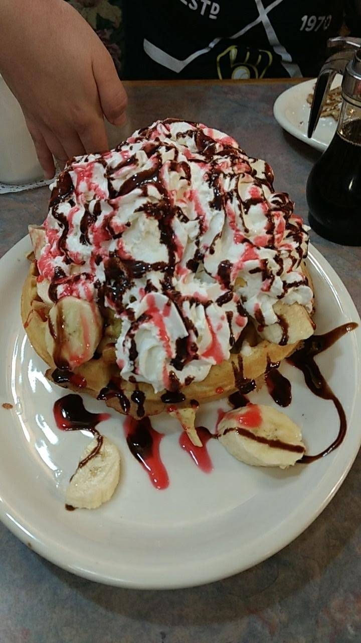 Cudahy Pancake House | bakery | 4753 S Packard Ave, Cudahy, WI 53110, USA | 4145095048 OR +1 414-509-5048