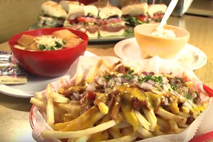 Algonquin Sub Shop | meal takeaway | 2723, 105 Filip St, Algonquin, IL 60102, USA | 8476580680 OR +1 847-658-0680