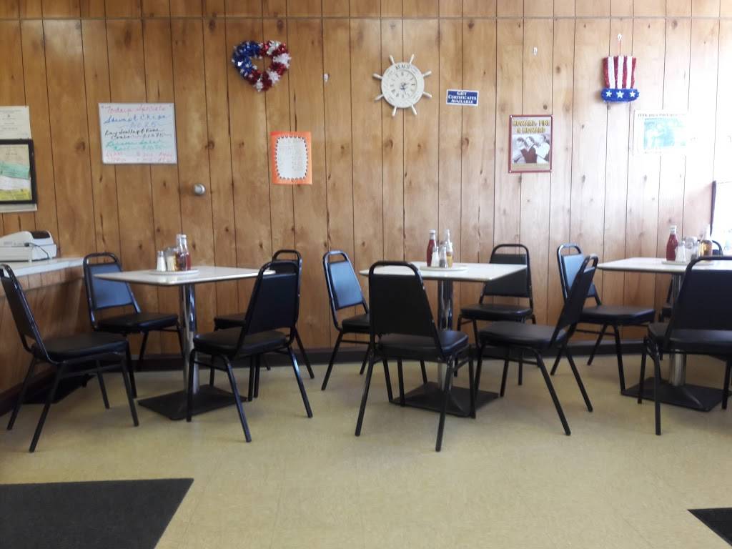 Stadium Fish & Chips | restaurant | 1079 Park Ave, Cranston, RI 02910, USA | 4019440971 OR +1 401-944-0971