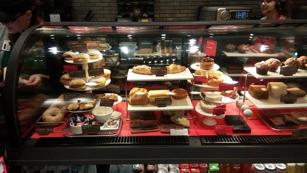 Starbucks | cafe | 15500 W Greenfield Ave, Brookfield, WI 53005, USA | 2625991090 OR +1 262-599-1090