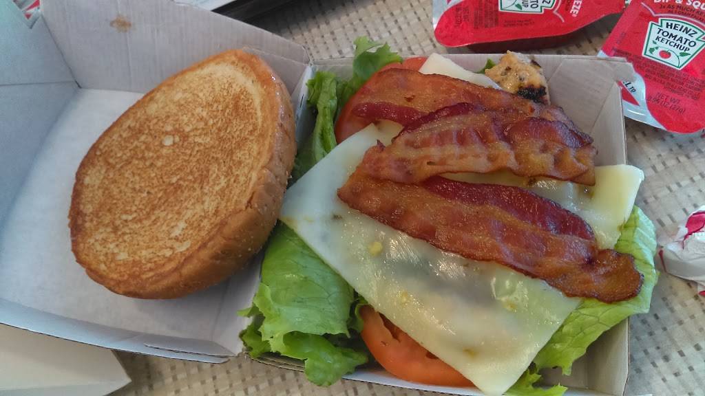 Chick-fil-A at Northeast Tower Center | restaurant | Northeast Tower Center, 4670 Roosevelt Blvd, Philadelphia, PA 19124, USA | 2155350352 OR +1 215-535-0352