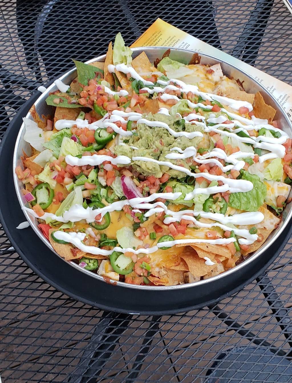 Hightopps Backstage Grille | restaurant | 2306 York Rd, Lutherville-Timonium, MD 21093, USA | 4105607101 OR +1 410-560-7101