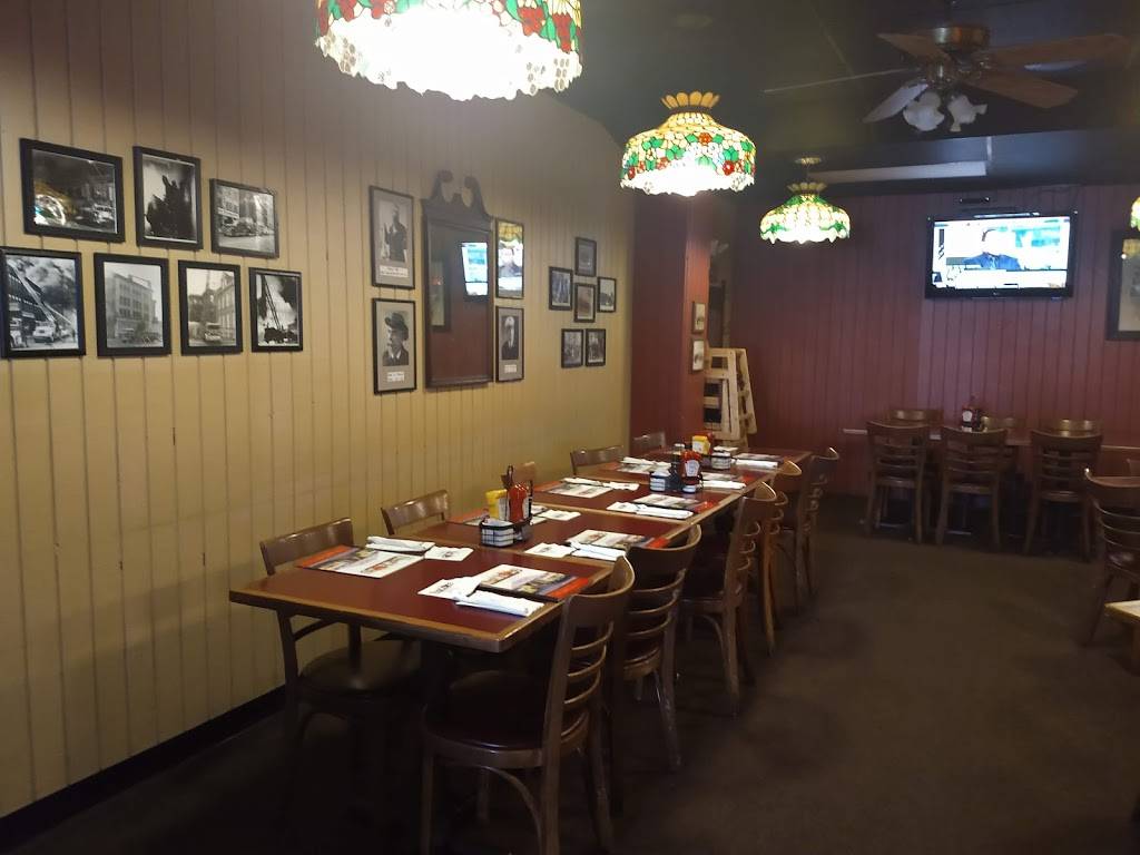 Firehouse Grille & Pub | restaurant | 2768 Stark Dr, Willoughby Hills, OH 44094, USA | 4409434983 OR +1 440-943-4983