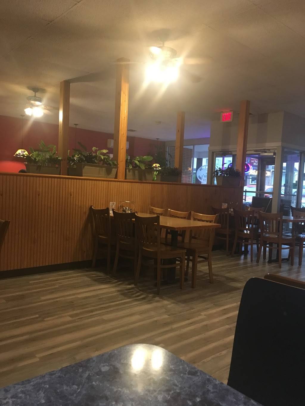 Vinces New York Pizza | restaurant | 17520 Virginia Ave, Hagerstown, MD 21740, USA | 3015824400 OR +1 301-582-4400