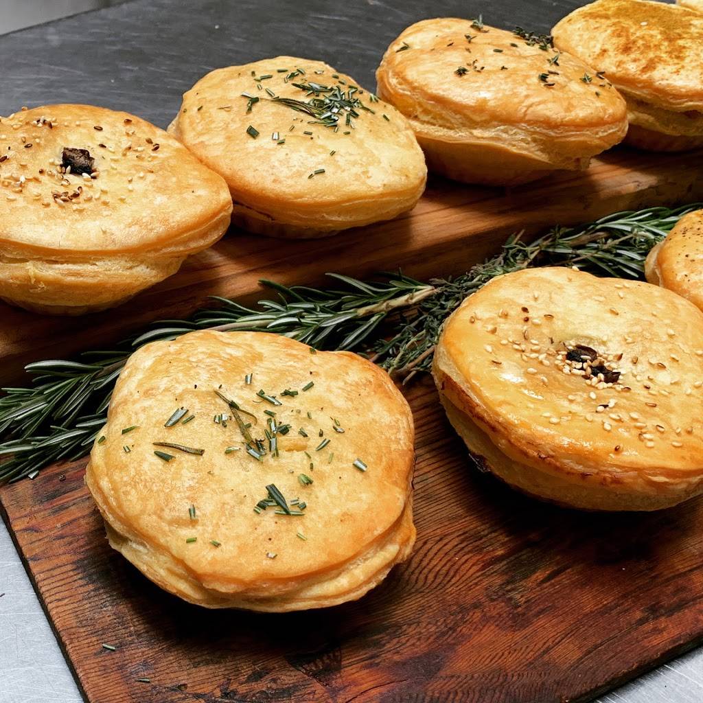 Bronzed Aussie | restaurant | 1437 S Robertson Blvd, Los Angeles, CA 90035, USA | 2132430770 OR +1 213-243-0770