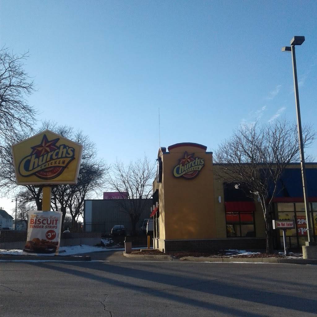 Churchs Chicken | restaurant | 242 E Capitol Dr, Milwaukee, WI 53212, USA | 4149612512 OR +1 414-961-2512
