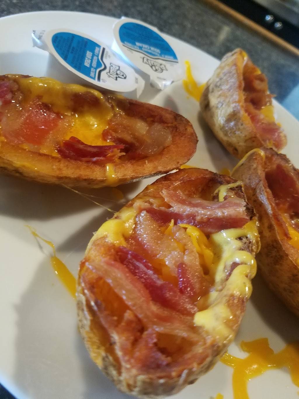 Larkins Restaurant | restaurant | 301 W Main St, Lowell, MI 49331, USA | 6168975977 OR +1 616-897-5977