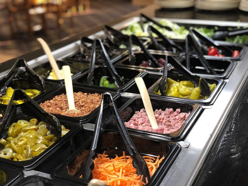 One Eyed Willies Seafood Buffet | restaurant | 700 Hwy 17 Business North, Surfside Beach, SC 29575, USA | 8439459592 OR +1 843-945-9592