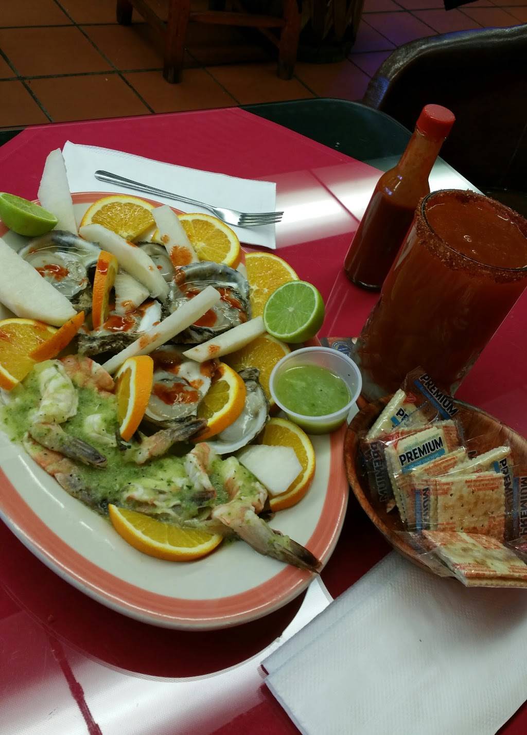 5 Estrellas Mexican Restaurant | restaurant | 650 S Harbor Blvd, Santa Ana, CA 92704, USA | 7147754754 OR +1 714-775-4754