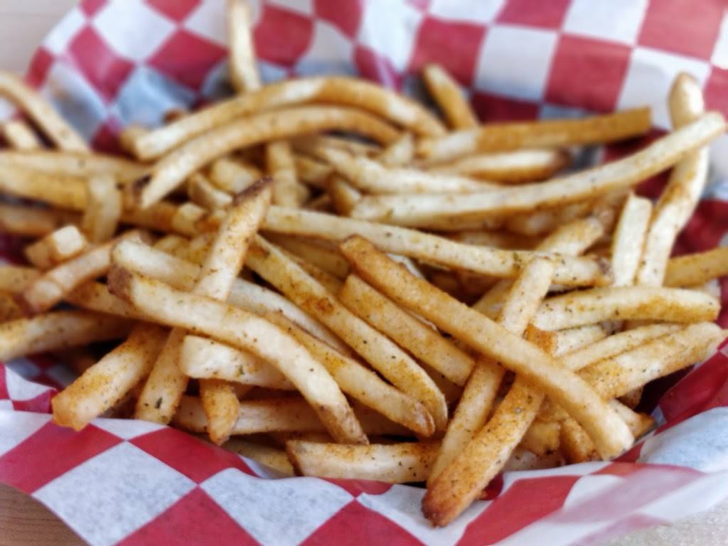 Zos Good Burger | restaurant | 2894 W Grand Blvd, Detroit, MI 48202, USA | 3137710022 OR +1 313-771-0022