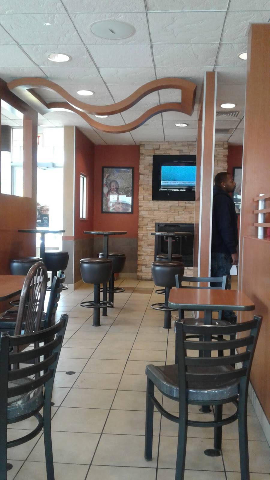 McDonalds | cafe | 11421 S Halsted St, Chicago, IL 60628, USA | 7735684663 OR +1 773-568-4663