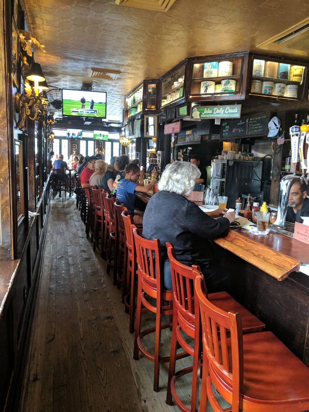 Mamas On the Half Shell | restaurant | 2901 ODonnell St, Baltimore, MD 21224, USA | 4102763160 OR +1 410-276-3160