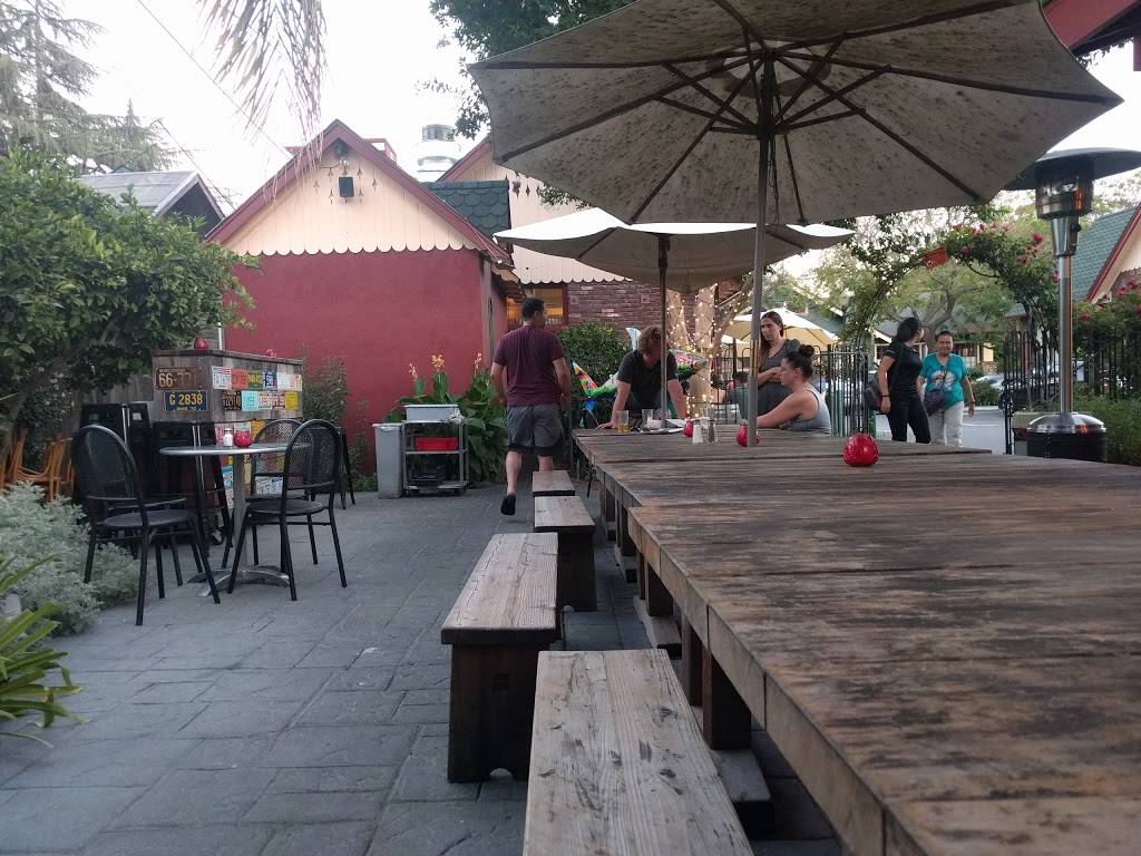 Naglee Park Garage | restaurant | 505 E San Carlos St, San Jose, CA 95112, USA | 4085644111 OR +1 408-564-4111