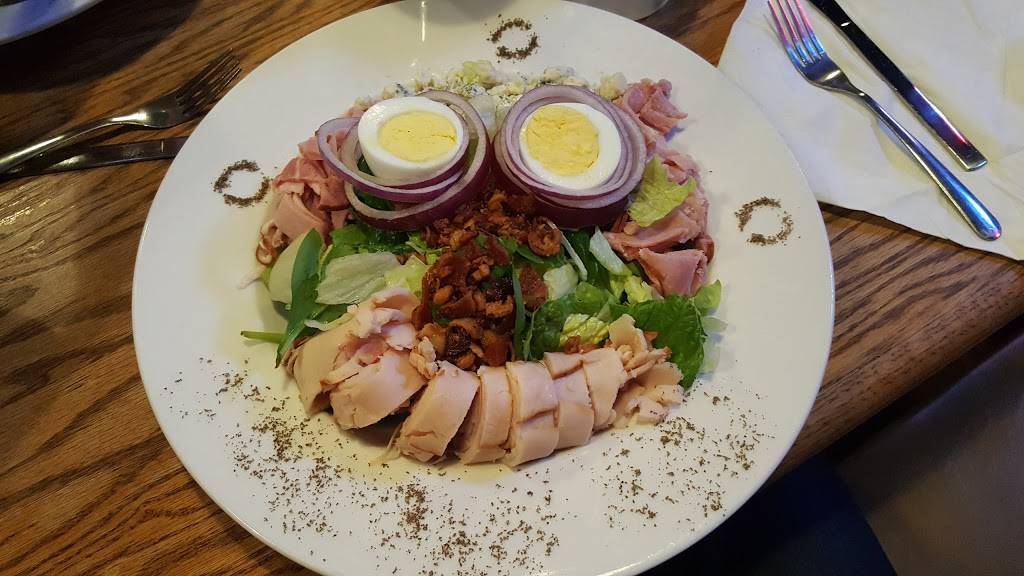 The Brooksider Sports Bar & Grill | restaurant | 6330 Brookside Plaza, Kansas City, MO 64113, USA | 8163634070 OR +1 816-363-4070