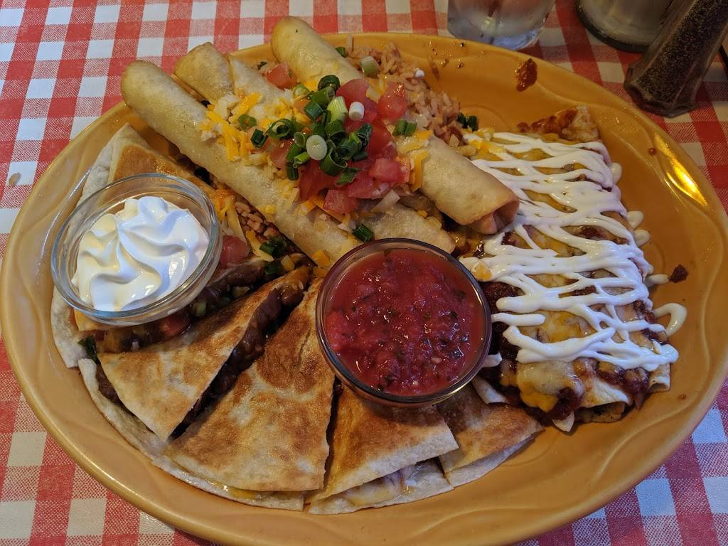 Cajun Pepper | restaurant | 455 Grand Ave E, Chatham, ON N7L 1X4, Canada | 5193521150 OR +1 519-352-1150