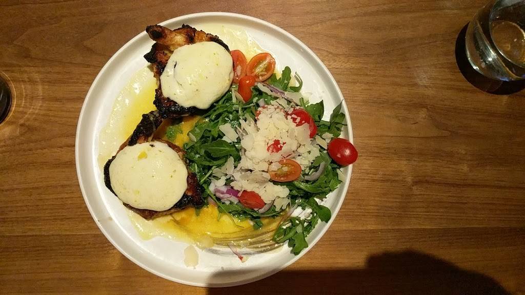 Safehouse | restaurant | 195 Old Forge Rd, East Greenwich, RI 02818, USA | 4018854999 OR +1 401-885-4999