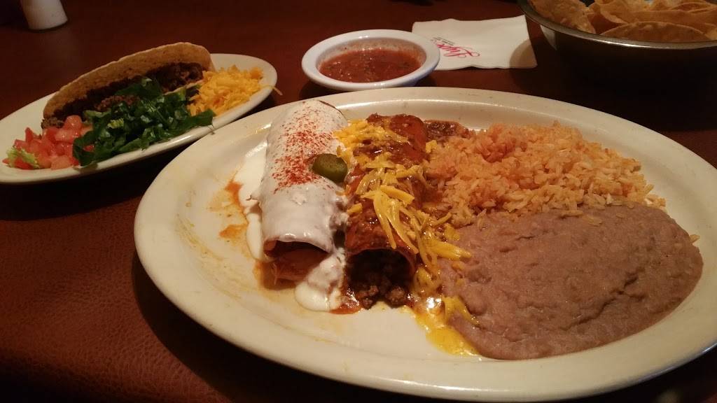 Lupe’s Tex-Mex & Grill | restaurant | 770 E Road to Six Flags St Ste 178, Arlington, TX 76011, USA | 8174606661 OR +1 817-460-6661