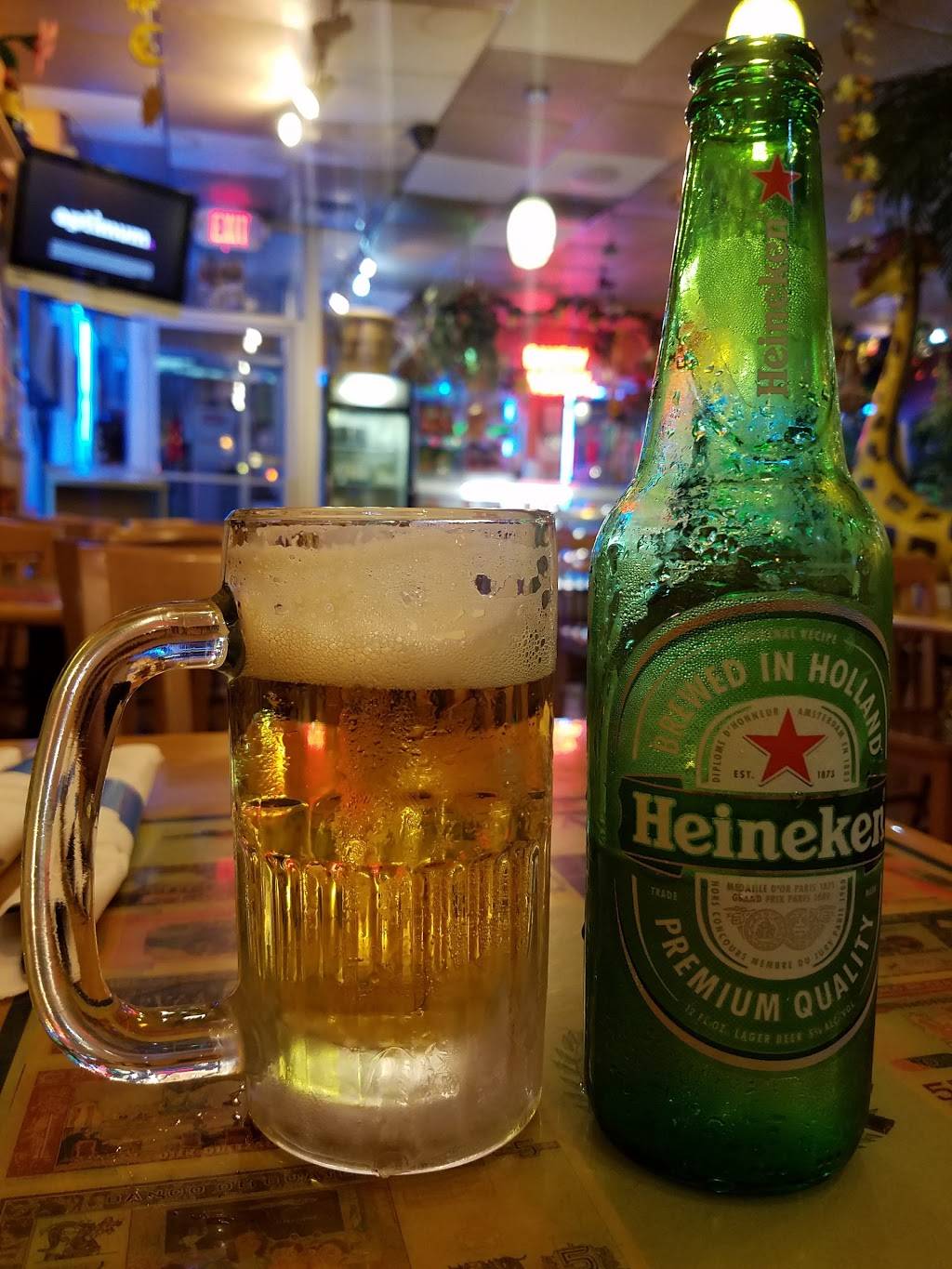 Rincón Salvadoreño | restaurant | 92-15 149th St, Jamaica, NY 11435, USA | 7185263220 OR +1 718-526-3220