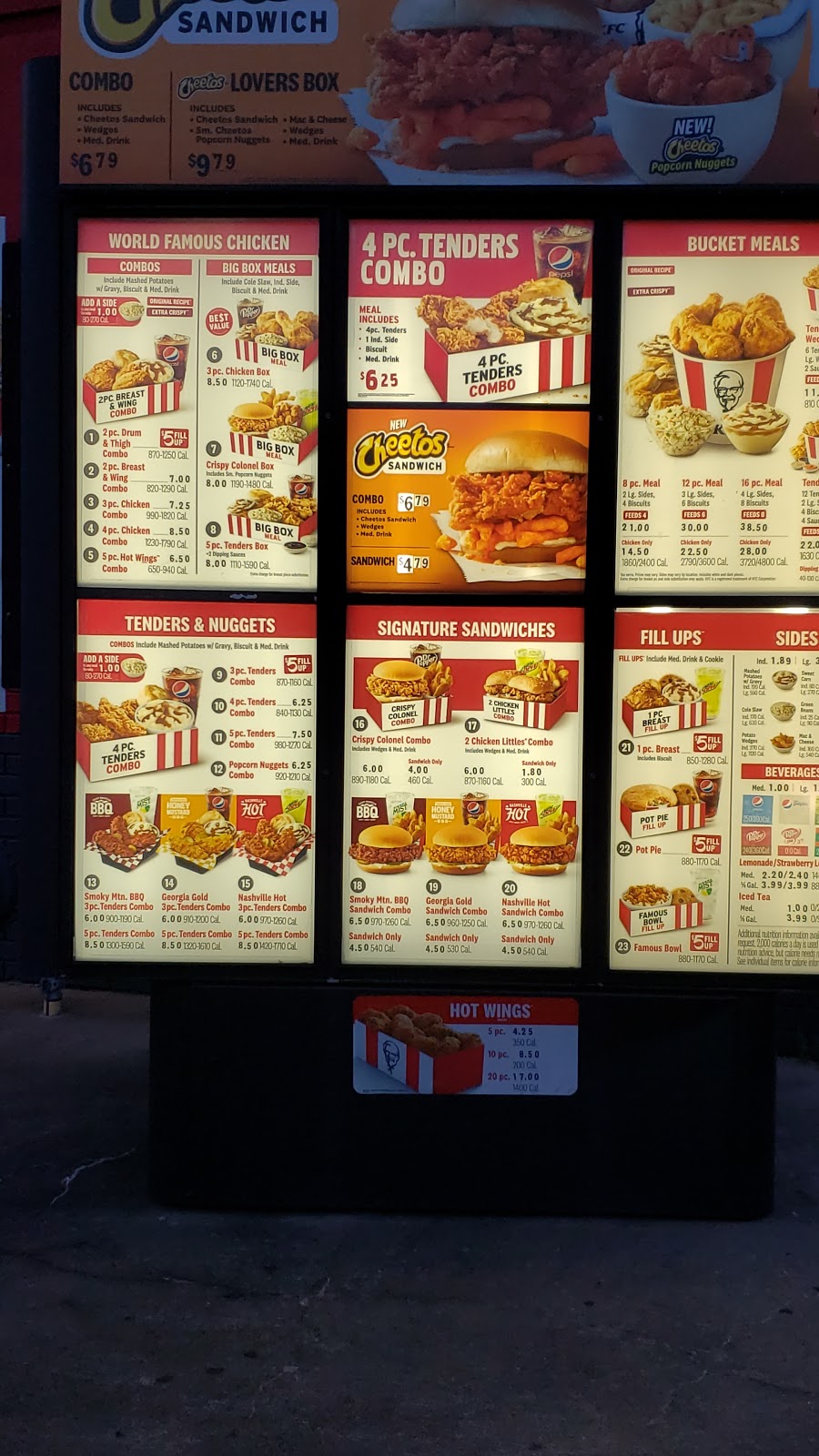 KFC | restaurant | 789 Sebastian St, West Helena, AR 72390, USA | 8705729334 OR +1 870-572-9334